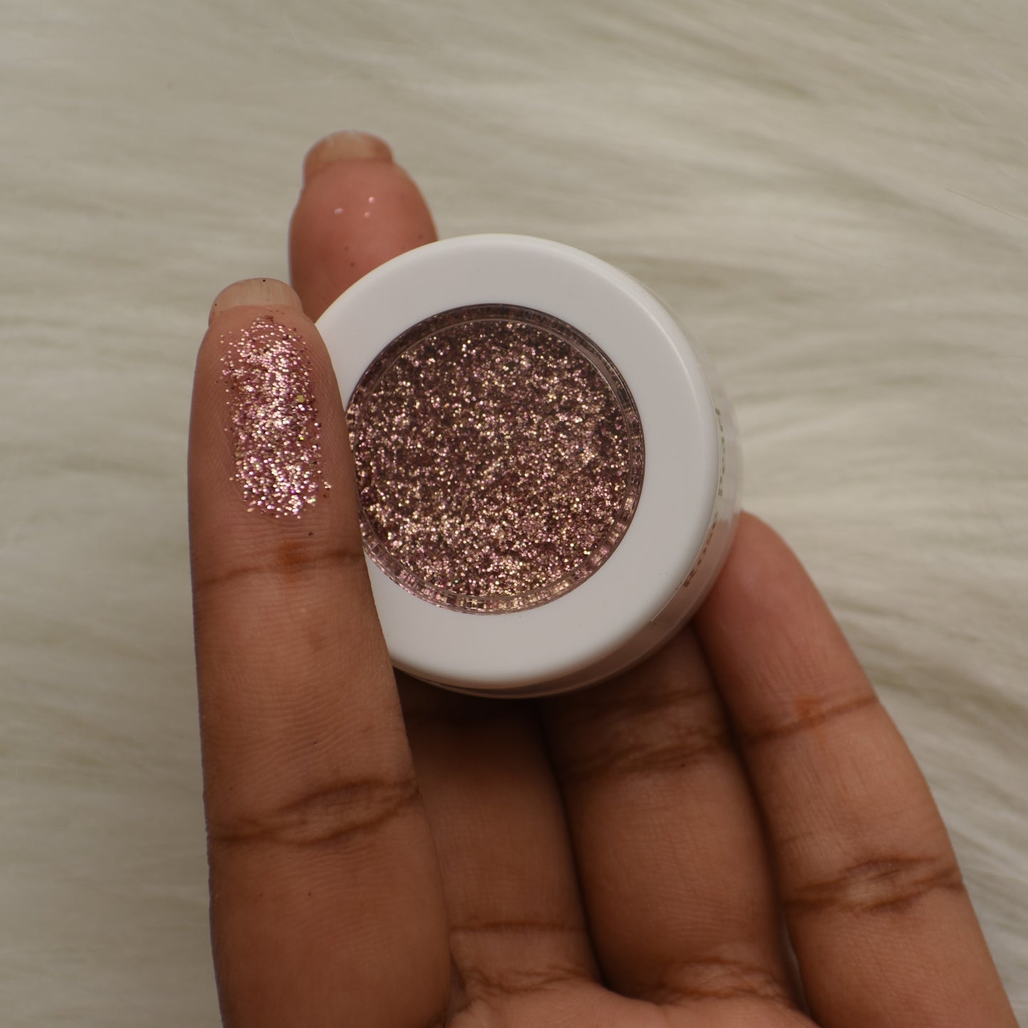 Starglaze - High Shine Glitter Eyeshadow - 12 Sparkly Shades